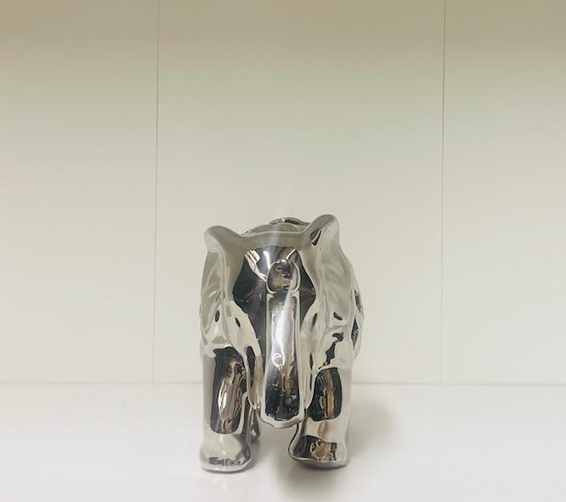 Elephant Set-Silver metal elephant comes with black metal candle holder and candle